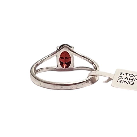 Artisan Sterling Silver Red Garnet Oval Ring Size 6